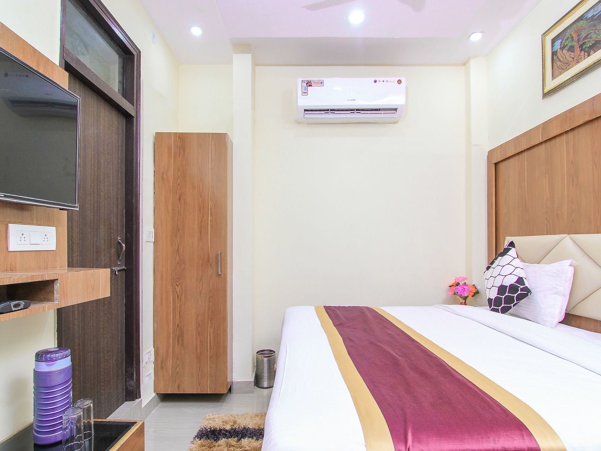 Super Hotel O Charbagh Formerly Khalsa Inn Lucknow Extérieur photo
